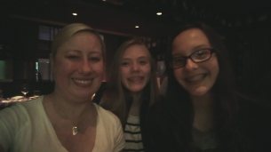 Manny's Laura & Lauren